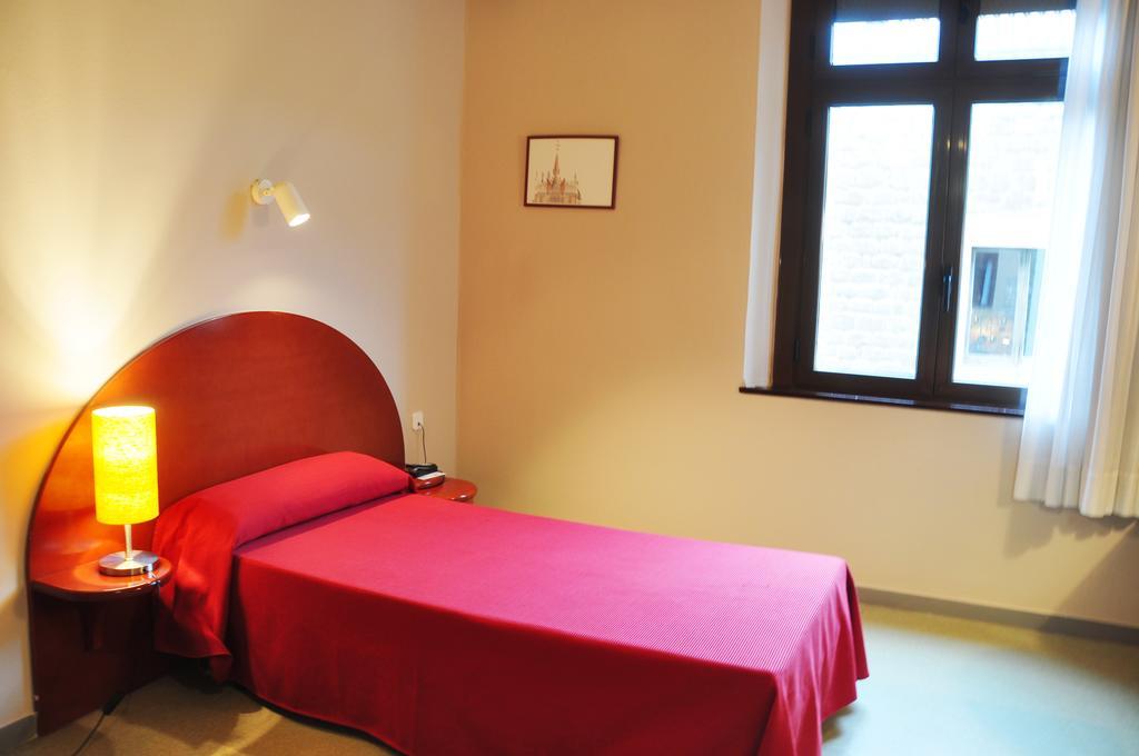 Residencia D'Investigadors Vandrerhjem Barcelona Rom bilde
