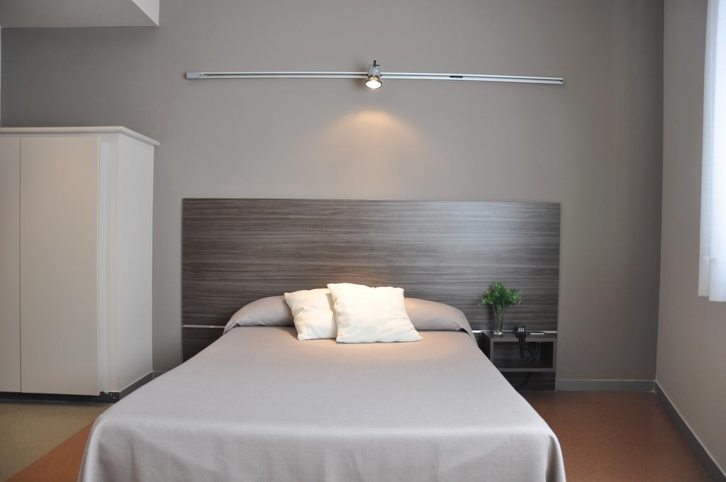 Residencia D'Investigadors Vandrerhjem Barcelona Rom bilde