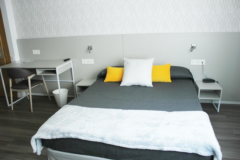 Residencia D'Investigadors Vandrerhjem Barcelona Eksteriør bilde