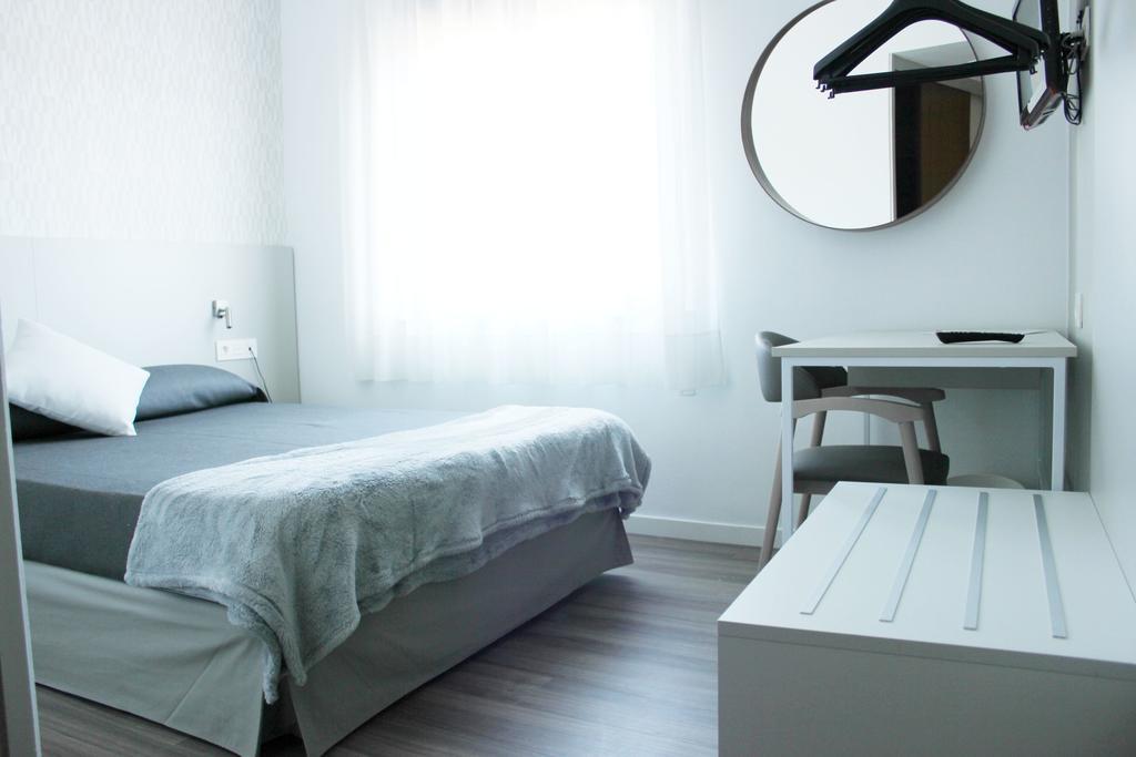 Residencia D'Investigadors Vandrerhjem Barcelona Eksteriør bilde
