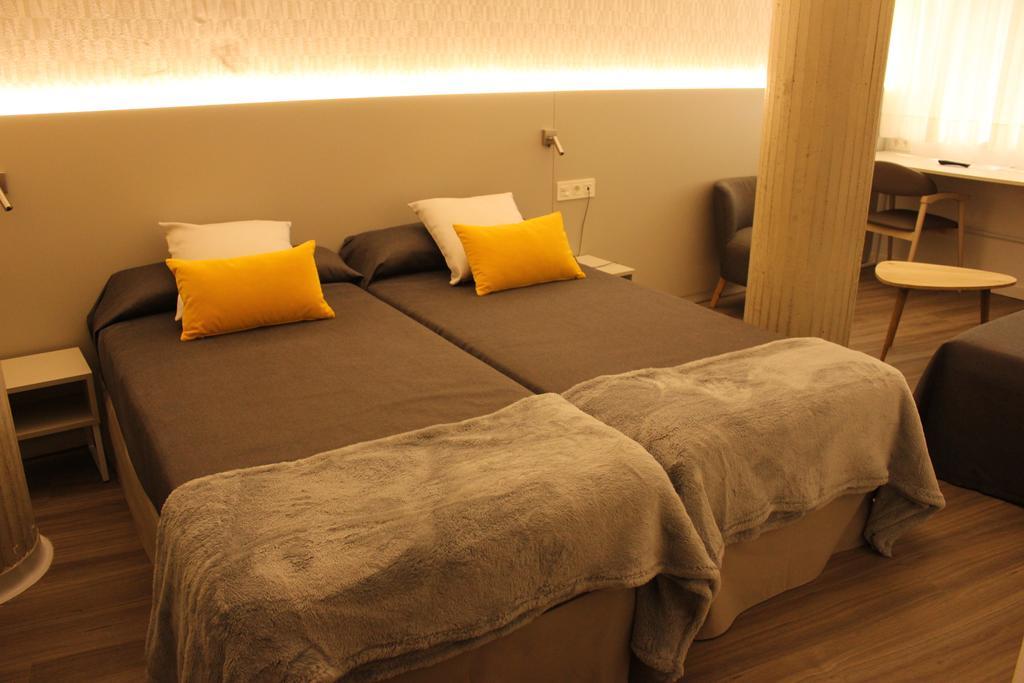 Residencia D'Investigadors Vandrerhjem Barcelona Eksteriør bilde