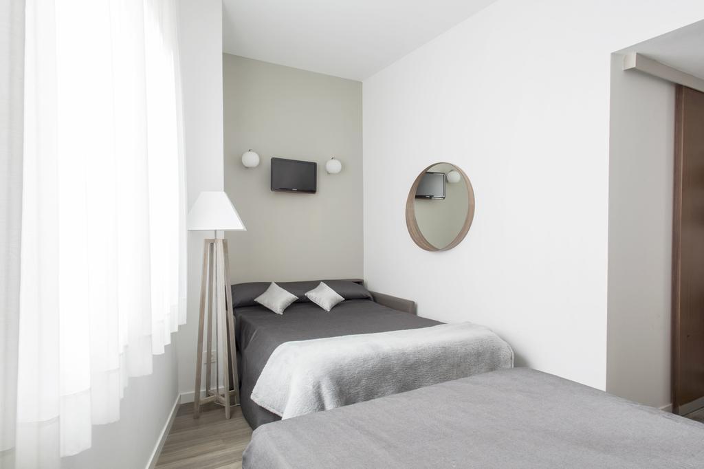 Residencia D'Investigadors Vandrerhjem Barcelona Rom bilde