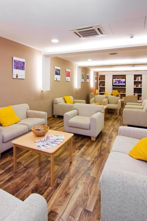 Residencia D'Investigadors Vandrerhjem Barcelona Eksteriør bilde